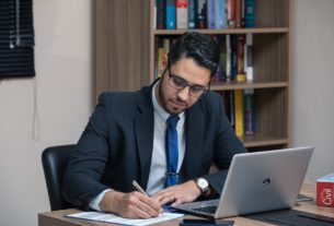 business lawyer